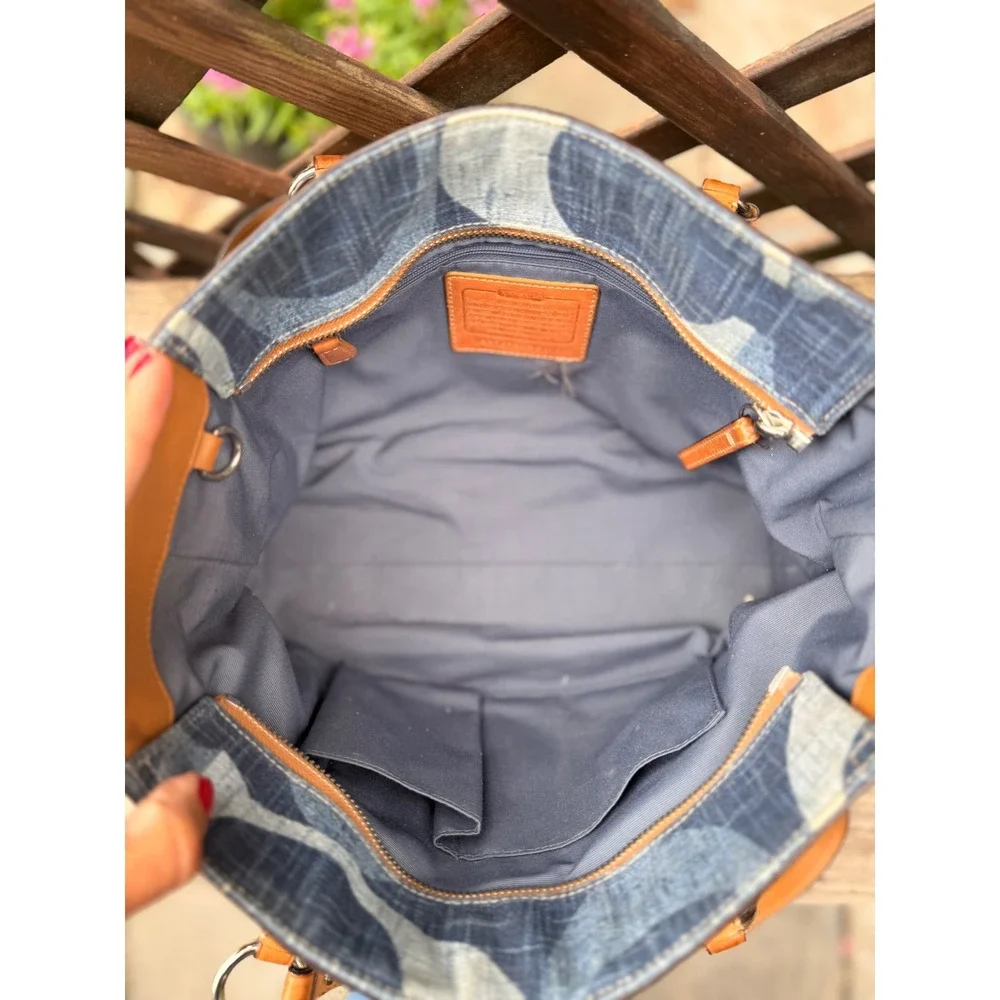 Coach Denim East West Gallery Tote Jacquard Signature C Blue Tan Leather Y2K